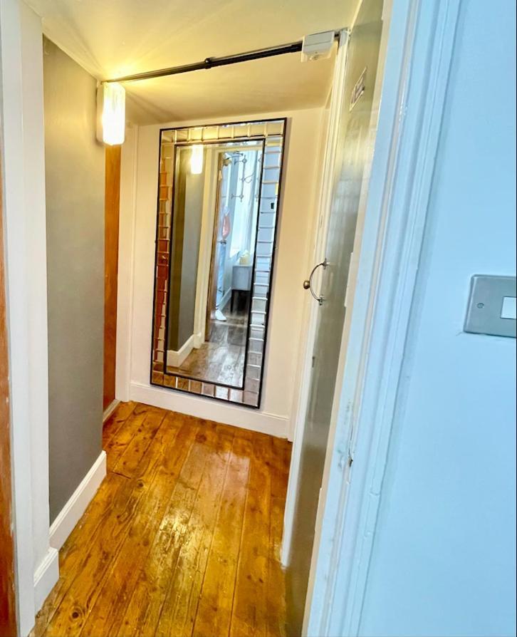 The Location- 1 Free Private Parking Space - 60 Second Walk 2 Minster! York Buitenkant foto