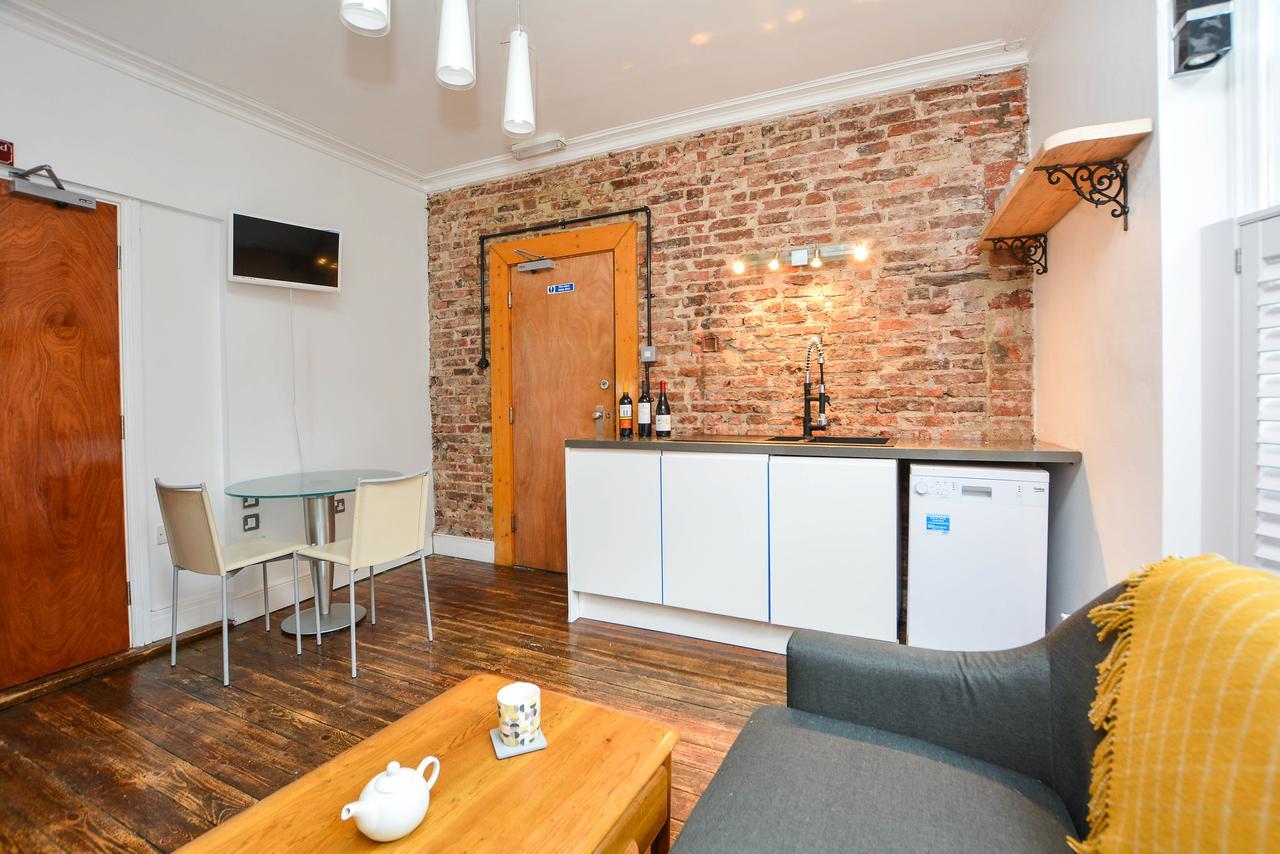 The Location- 1 Free Private Parking Space - 60 Second Walk 2 Minster! Appartement York Buitenkant foto